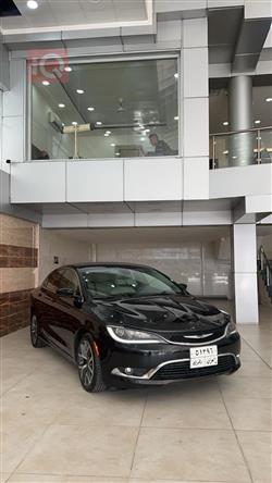 Chrysler 200